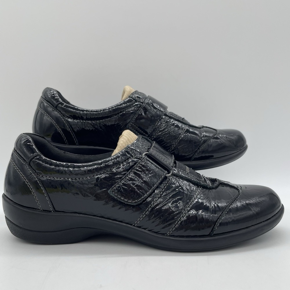 Clarks Everyday Womens 9W Shoes Black Patent Leather Comfort 83394 Hook & Loop - Picture 2 of 12
